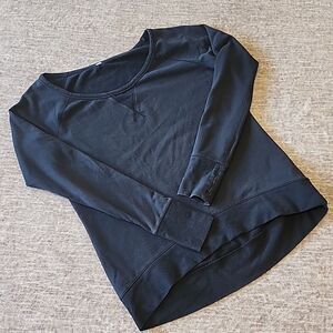 Lululemon- sweater 